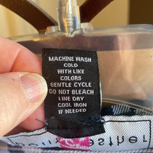 Polly & Esther plaid button down shirt M Jrs - Picture 5 of 6